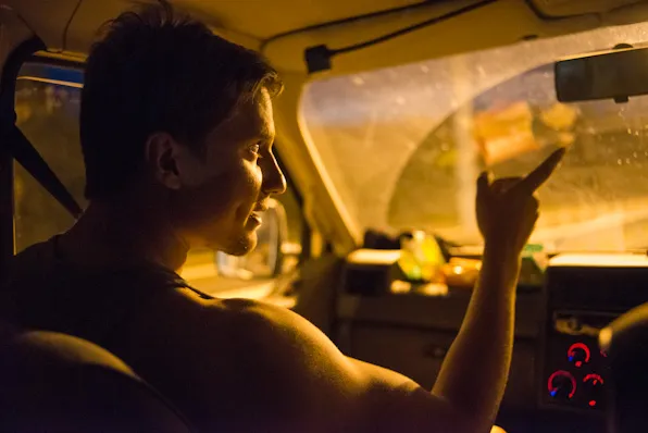 Rico working out the route in the night of Kazan.