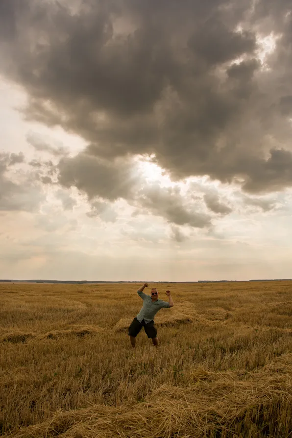 Juho stoked about the field scenery!