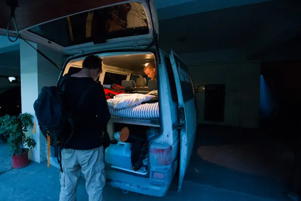 Kamera www.topshot.fi, objektiivit www.vuokrakamera.fi tai www.kameratori.fi